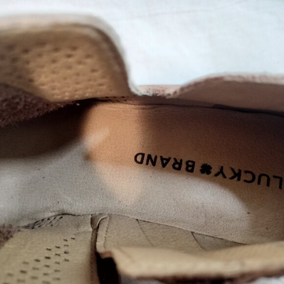 Lucky Brand Feyan Ankle Boot - Picture 7 of 11